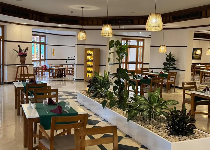 Lahami Bay Beach Resort Abū Ghuşūn