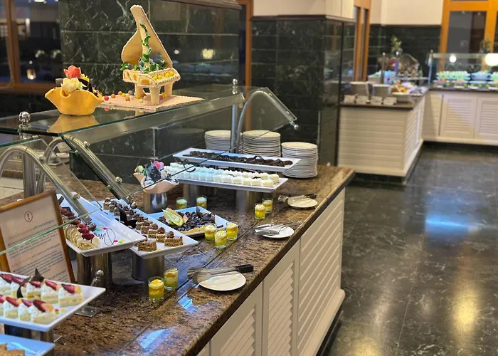 Lahami Bay Beach Resort Abū Ghuşūn